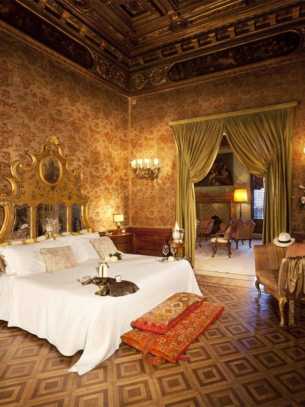 Hotel storici a Venezia: interni raffinati di Palazzetto Pisani Grand Canal 